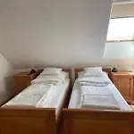Somlo Kolonics Kuria Penzion 3*