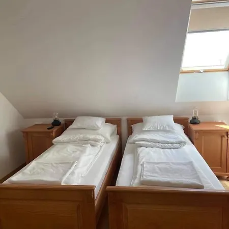 Somlo Kolonics Kuria Gæstehus 3*